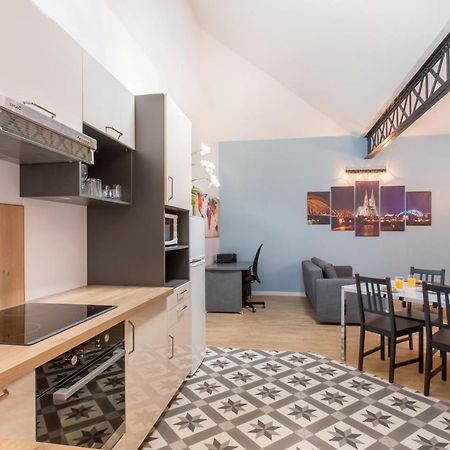 Le Business... Ideal Pour Travailler Mais Pas Que! Tourcoing Dış mekan fotoğraf