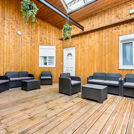 Le Business... Ideal Pour Travailler Mais Pas Que! Tourcoing Dış mekan fotoğraf