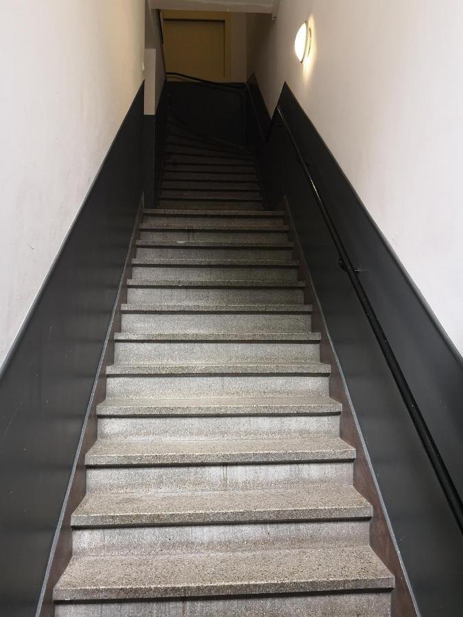 Le Business... Ideal Pour Travailler Mais Pas Que! Tourcoing Dış mekan fotoğraf